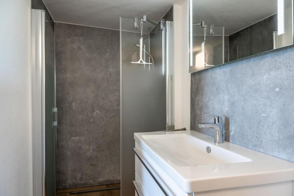 Haus Am Huegel Apartment Groß Zicker Екстериор снимка