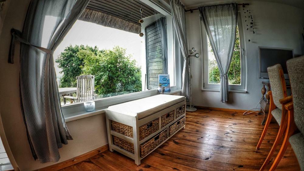 Haus Am Huegel Apartment Groß Zicker Екстериор снимка
