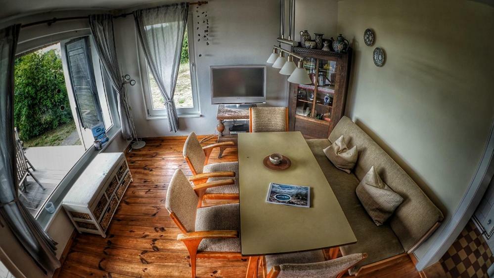 Haus Am Huegel Apartment Groß Zicker Екстериор снимка